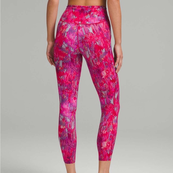 Lululemon Fast and Free High-Rise Tights 25” With Pockets NWOT - Picture 3 of 6